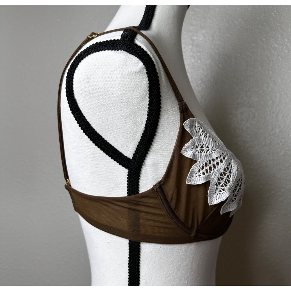 Victorias Secret Very Sexy Brown & White Mermaid Crochet Lace Bra Size 34C NWT - Picture 6 of 8